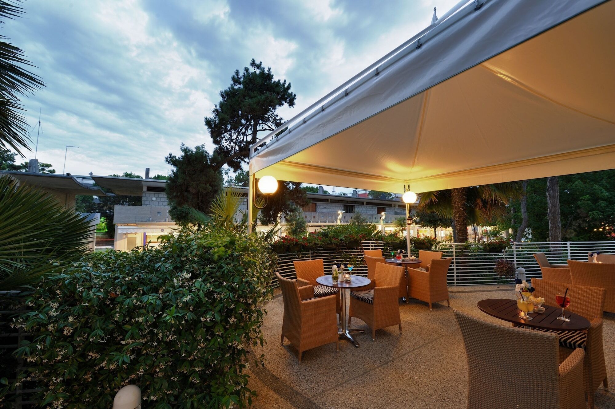 Hotel Medusa Splendid Lignano Sabbiadoro Exterior foto